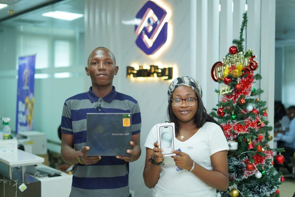 PalmPay Rewards Users with iPhone 15 and TECNO Smartphones in Successful Savings Campaign