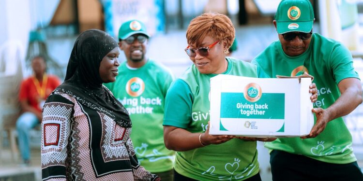 Glo Foundation Spreads Joy in Delta: Thousands of Women Benefit from “Giving Back Together” Food Drive