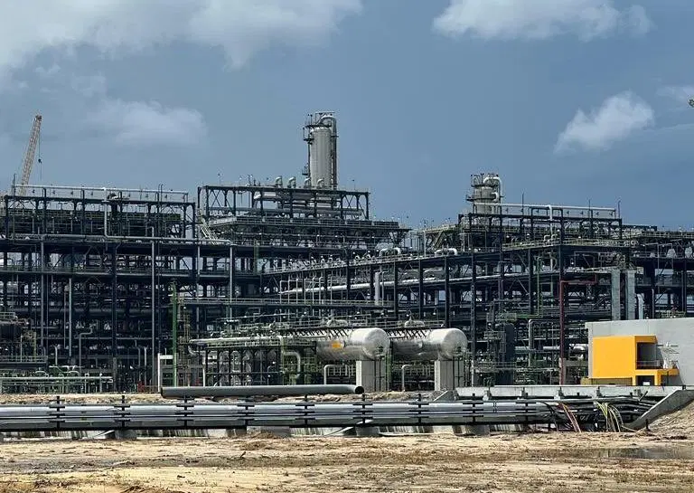 Dangote Refinery Plans $5 Billion IPO